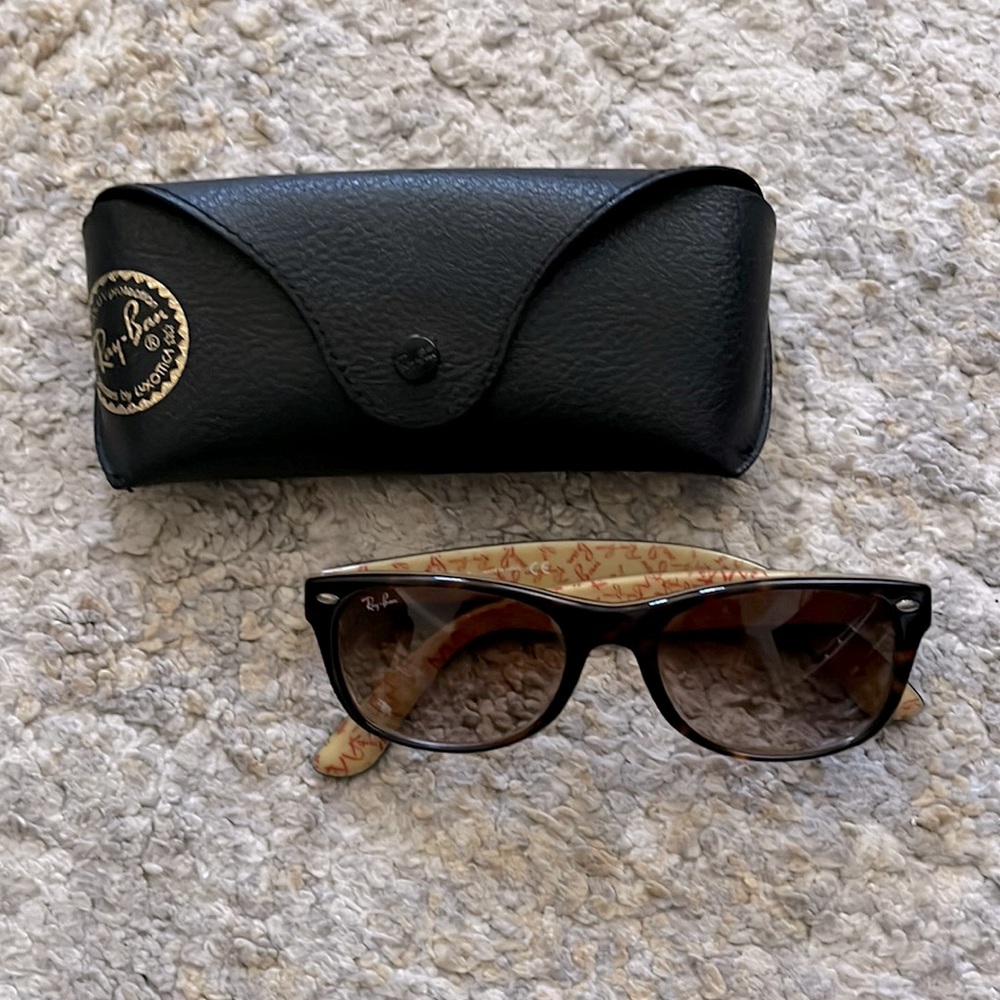 Ray-Ban Wayfarer Sunglasses